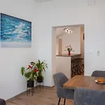 Appartement Hedonist Mimice